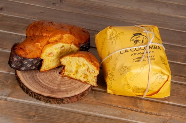 Italienischer Hefekuchen Colomba al Limoncino - Morelli